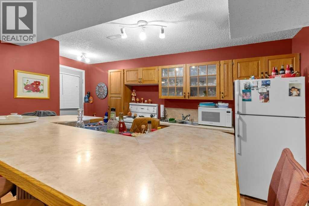 46 Meadowview Close, Sylvan Lake, AB