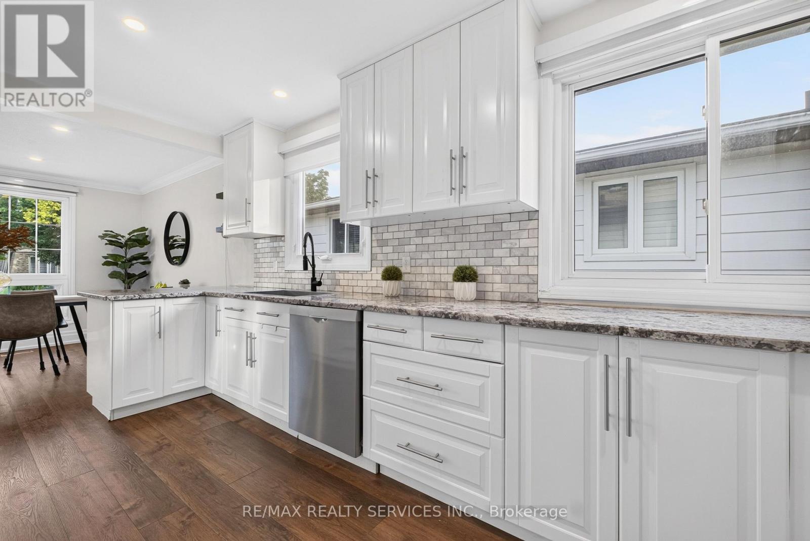 3469 Caplan Crescent, Burlington, ON