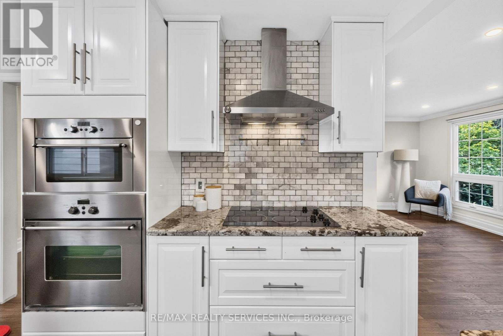 3469 Caplan Crescent, Burlington, ON