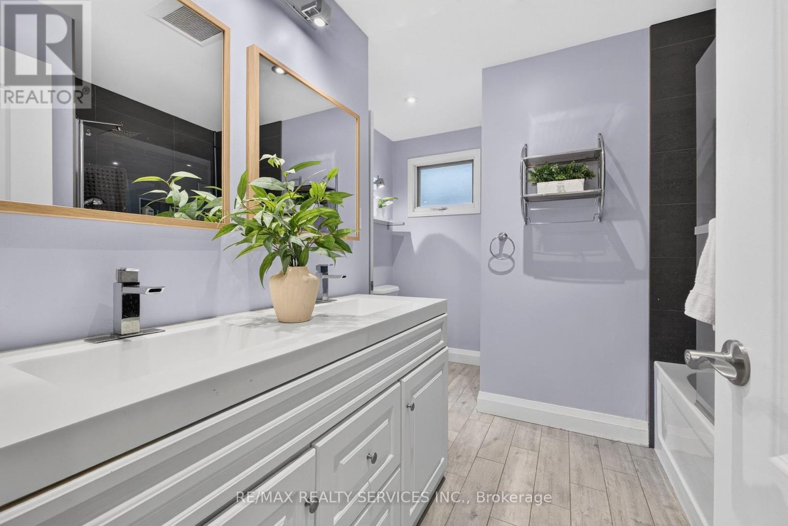 3469 Caplan Crescent, Burlington, ON
