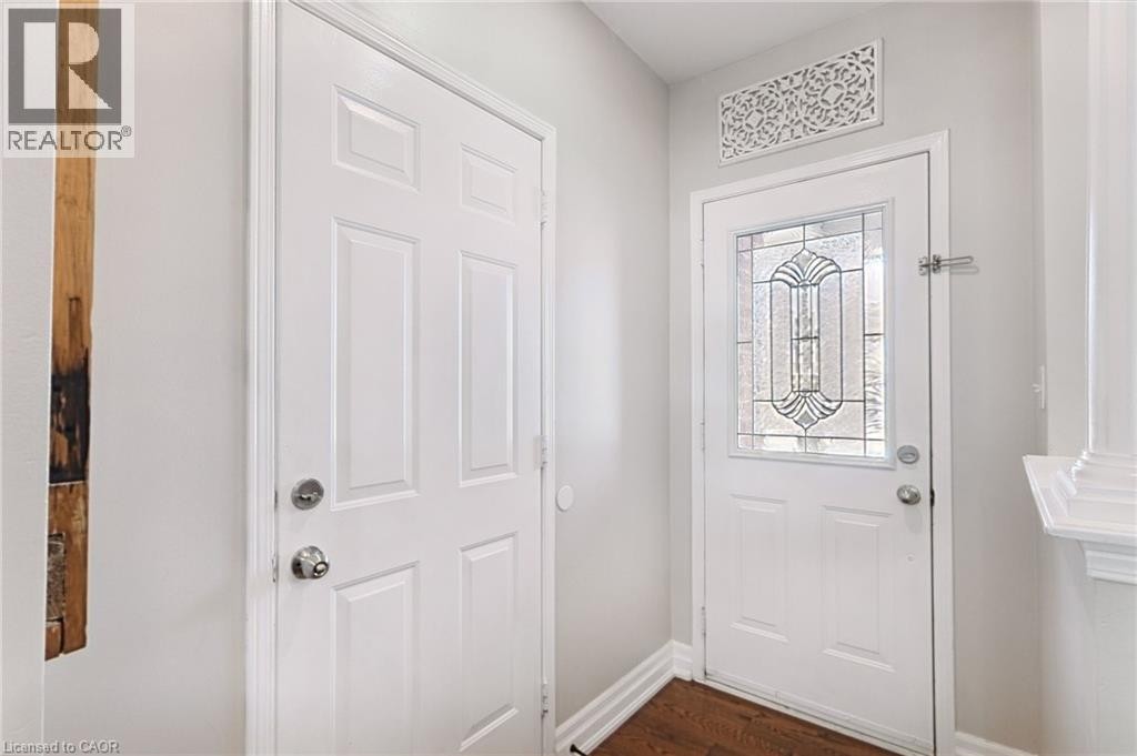 2163 Sutton Drive, Burlington, ON