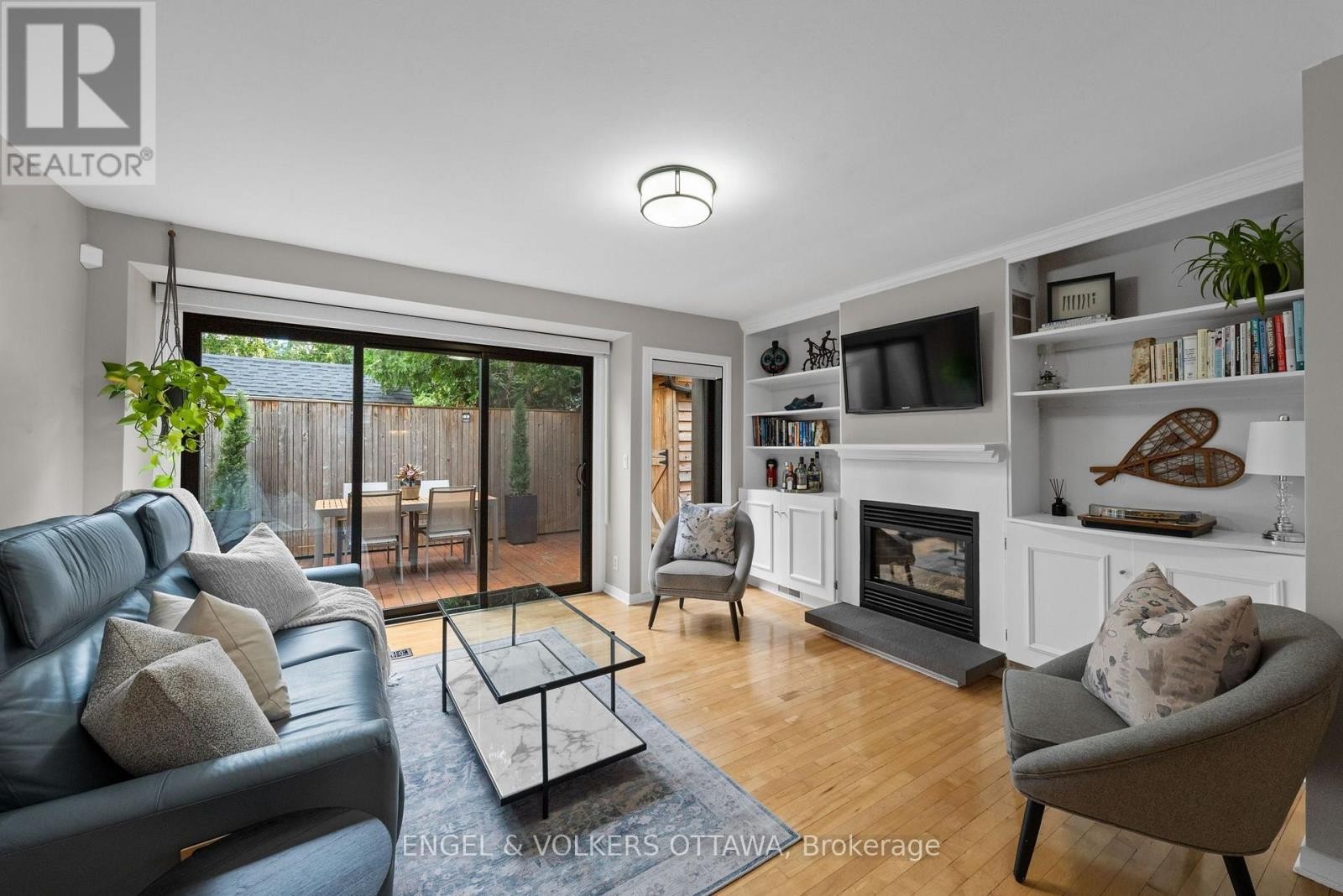 4 Avon Lane, Ottawa, ON