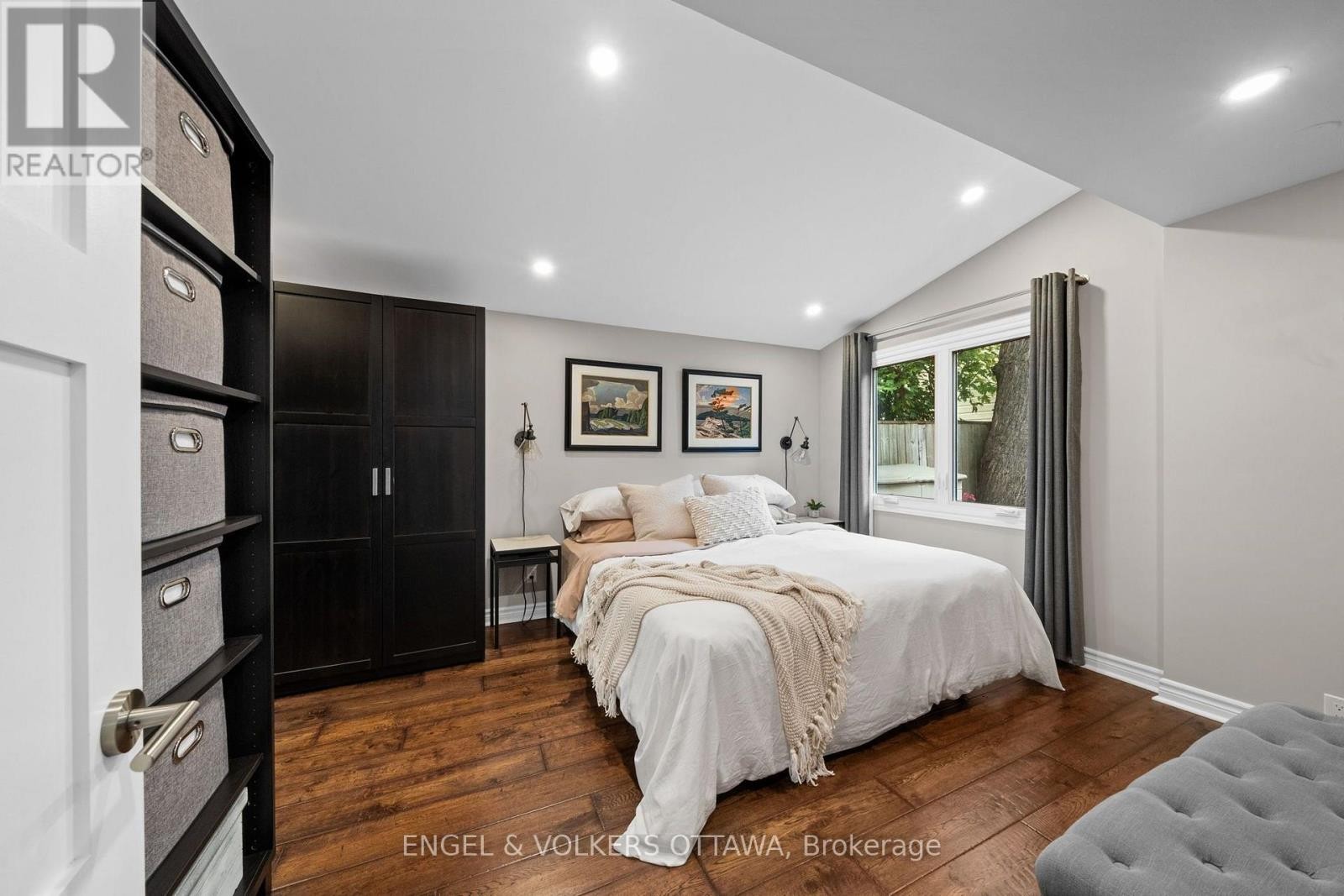 4 Avon Lane, Ottawa, ON