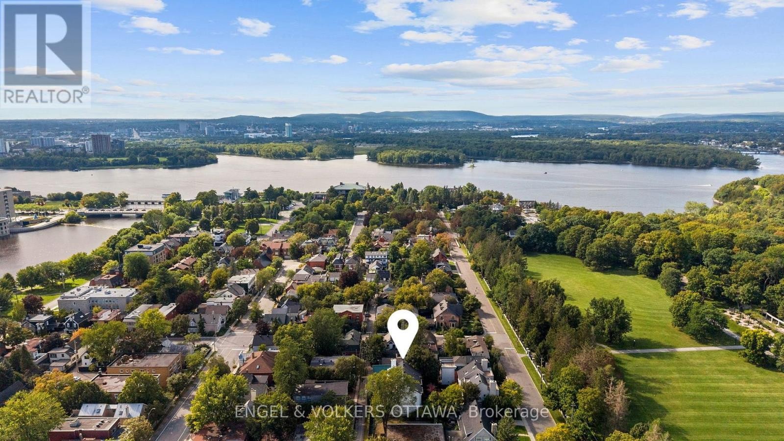 4 Avon Lane, Ottawa, ON