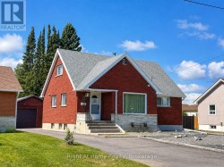 123 SHIPLEY STREET Thunder Bay (Shuniah), ON P7A 3C6