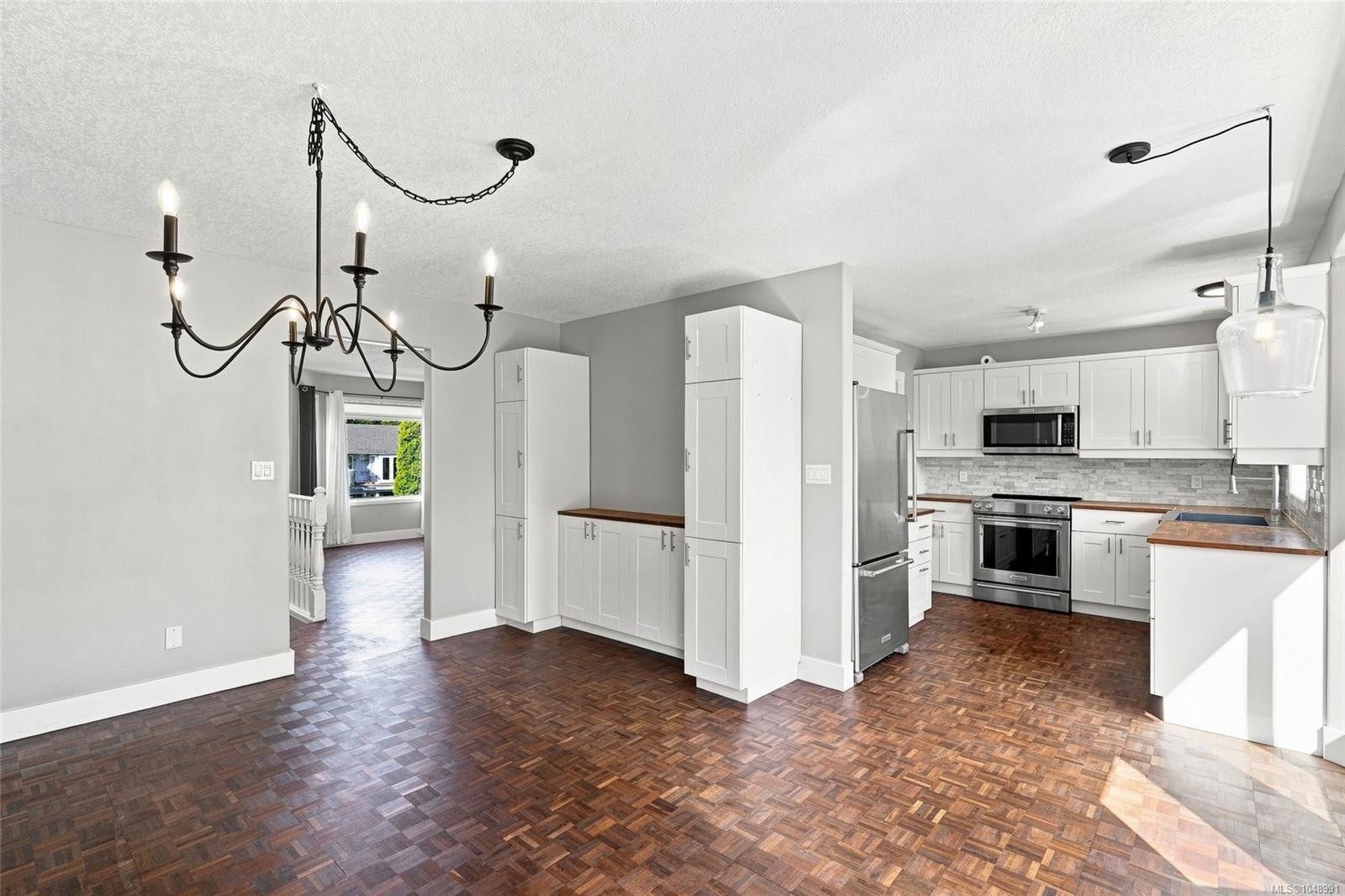 5822 Shadow Mountain Rd, Nanaimo, BC