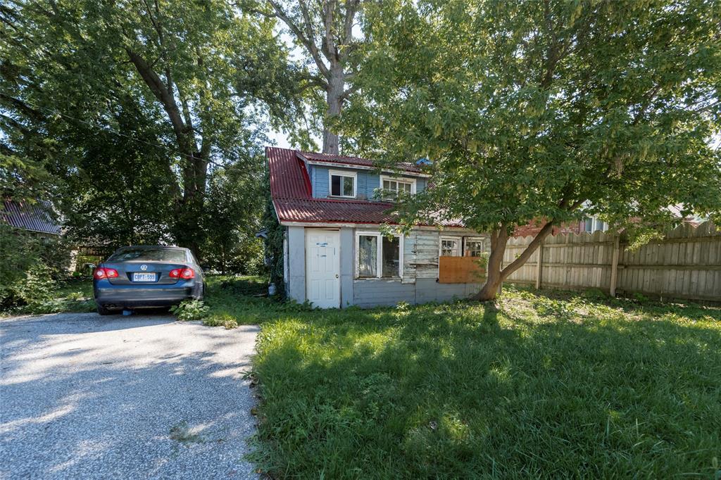 1988 Beachwood Avenue, Sarnia, ON