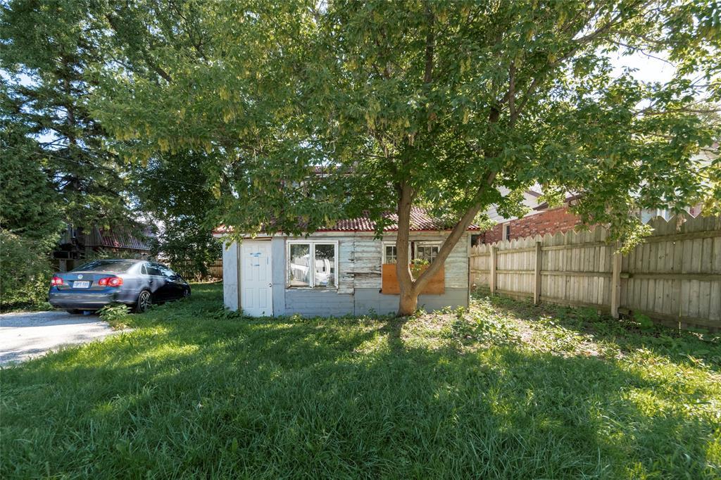 1988 Beachwood Avenue, Sarnia, ON