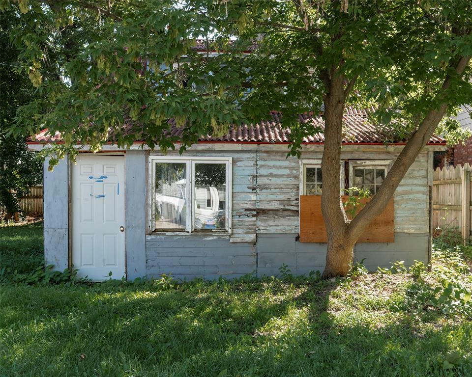 1988 Beachwood Avenue, Sarnia, ON