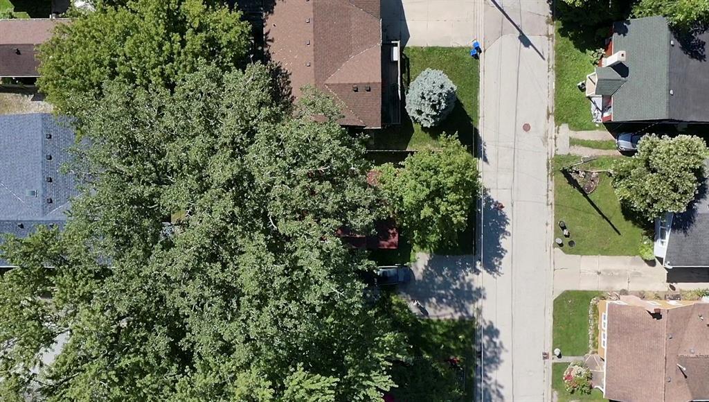 1988 Beachwood Avenue, Sarnia, ON
