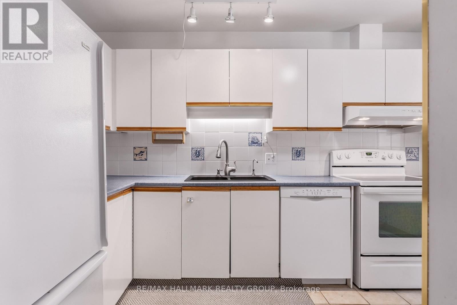 154 Presland Road, Ottawa, ON
