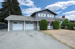 2921 Mount Wells Dr Langford, BC V9B 4R9