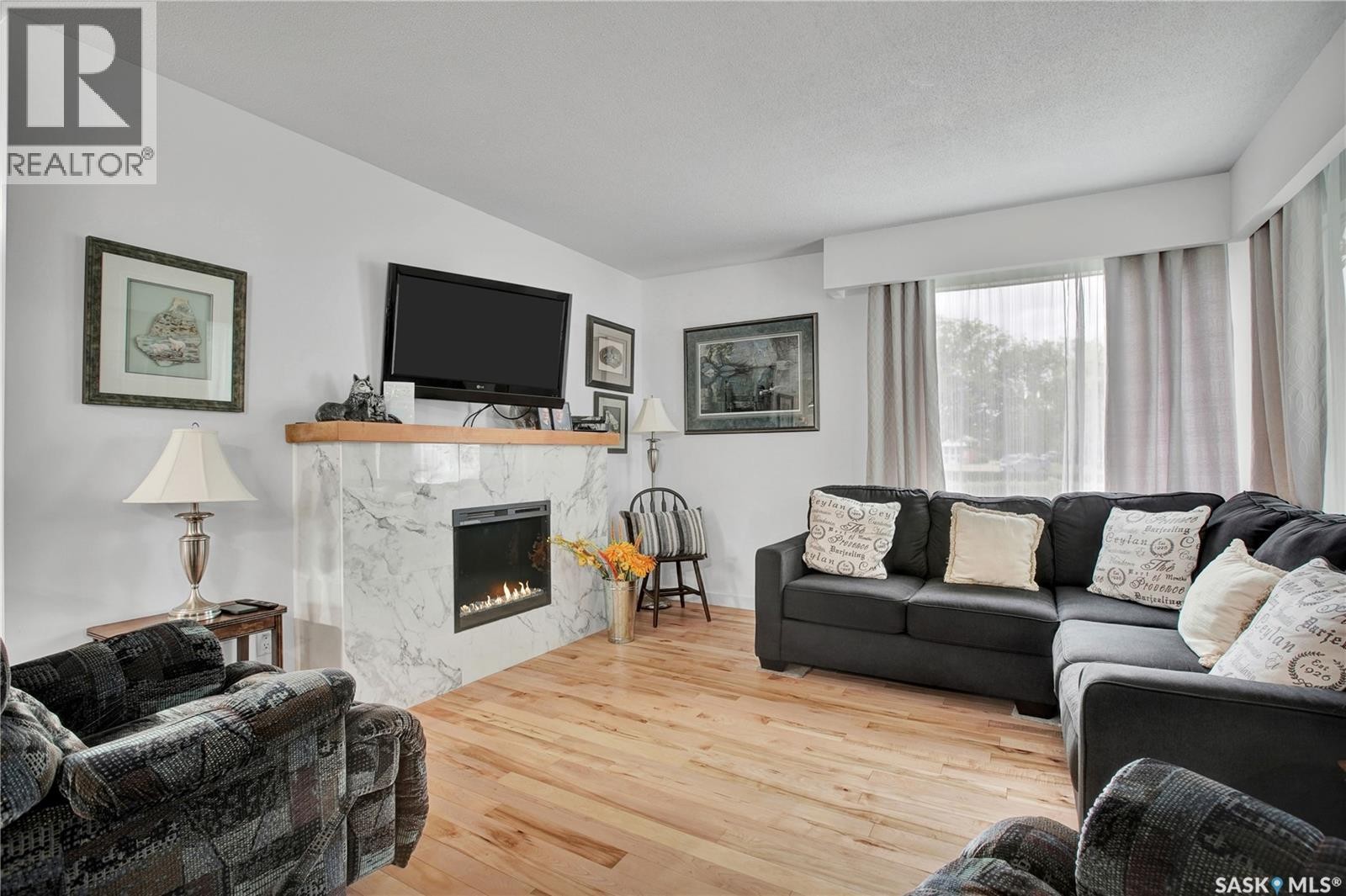 2001 2Nd Street, Rosthern, SK