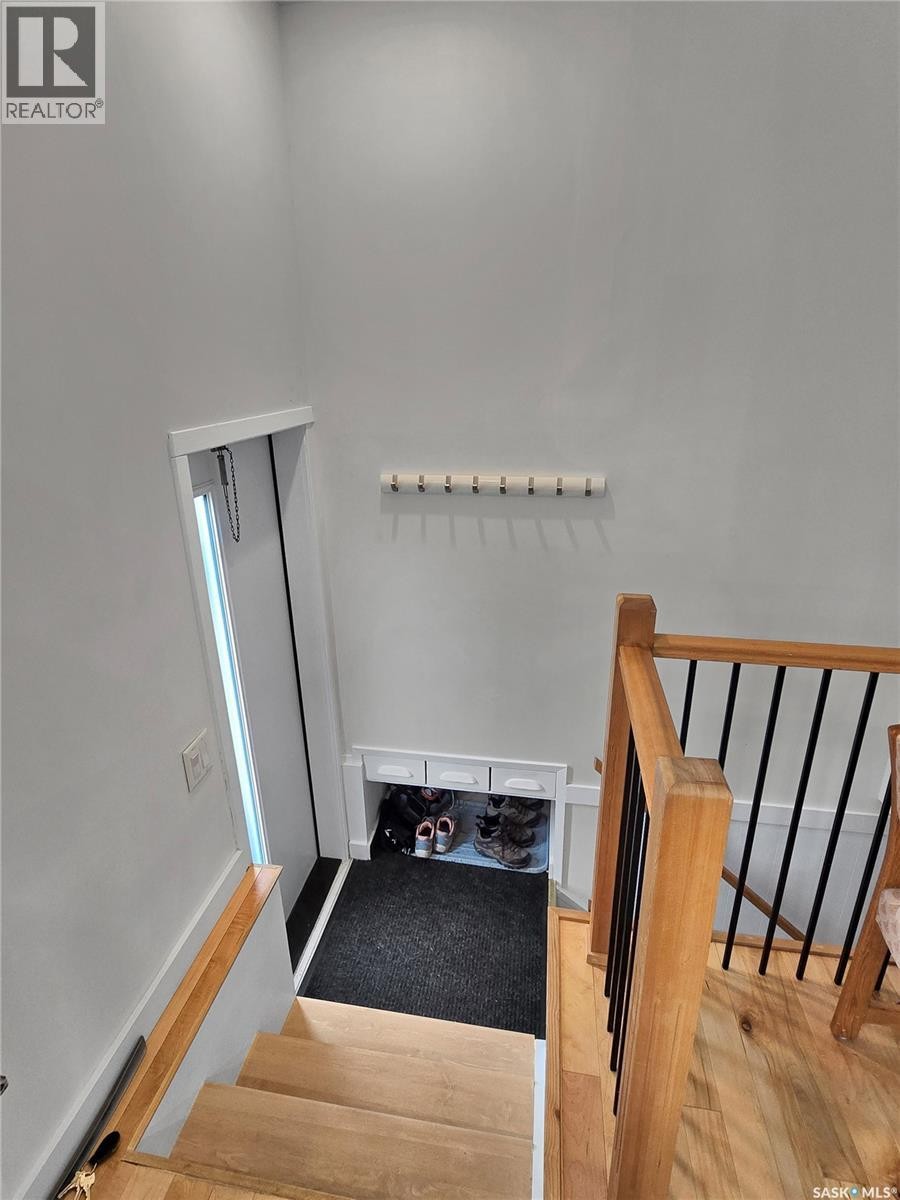 2001 2Nd Street, Rosthern, SK