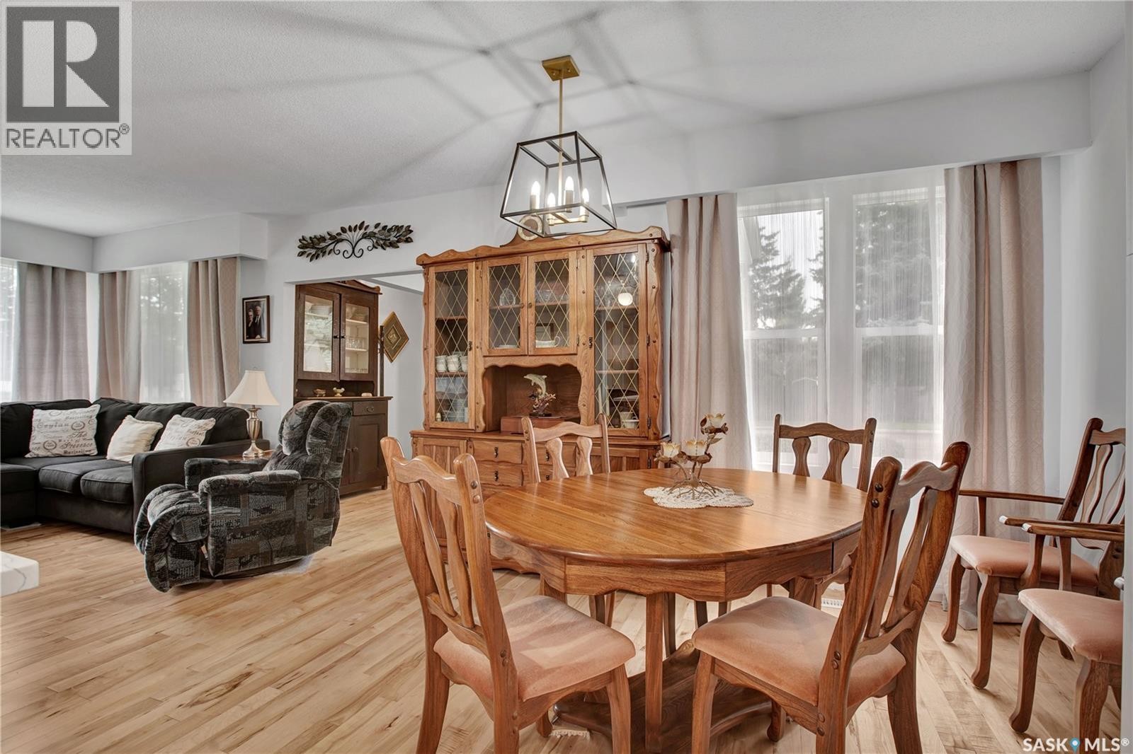 2001 2Nd Street, Rosthern, SK