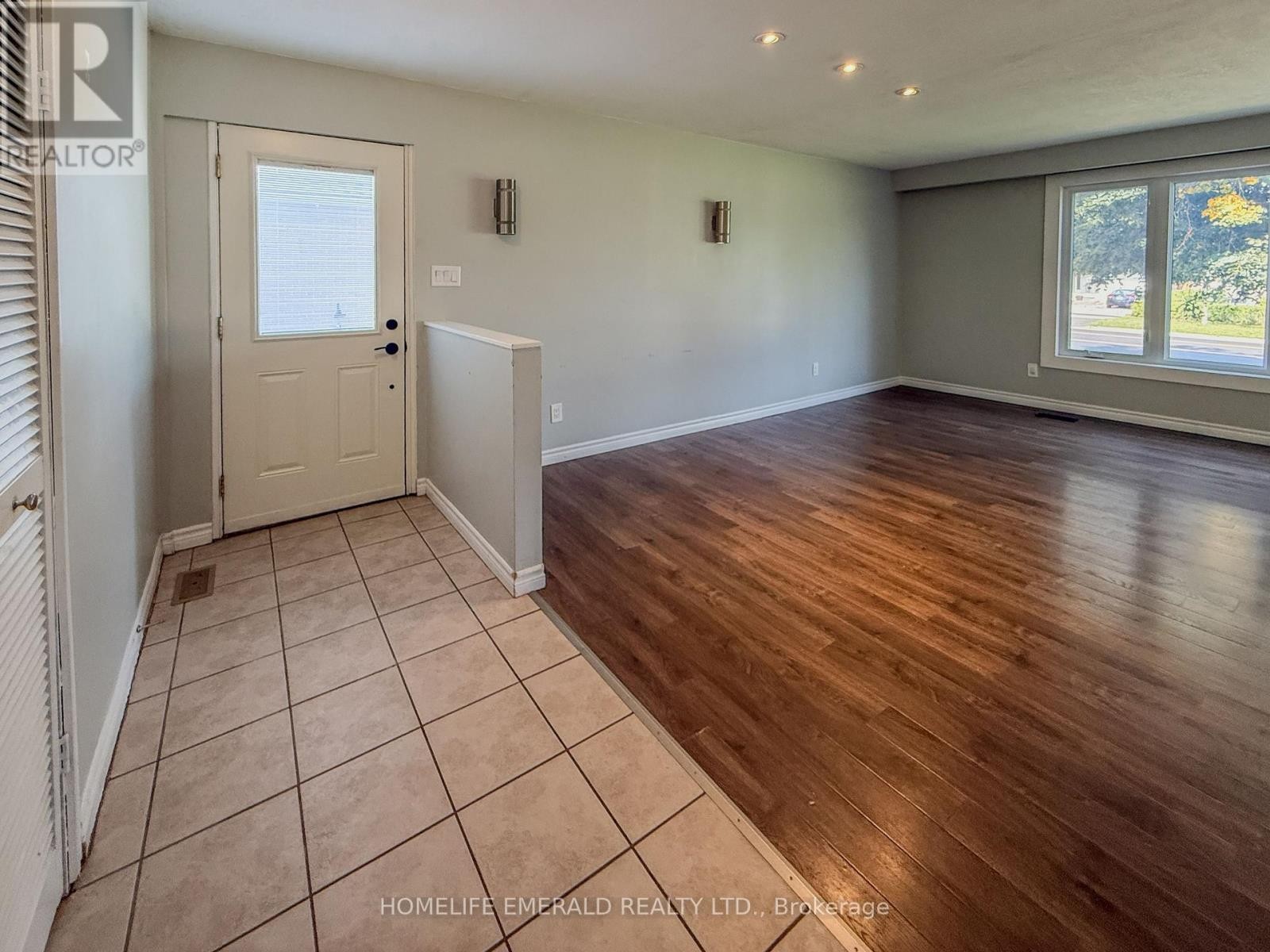 131 Cundles Road E, Barrie, ON