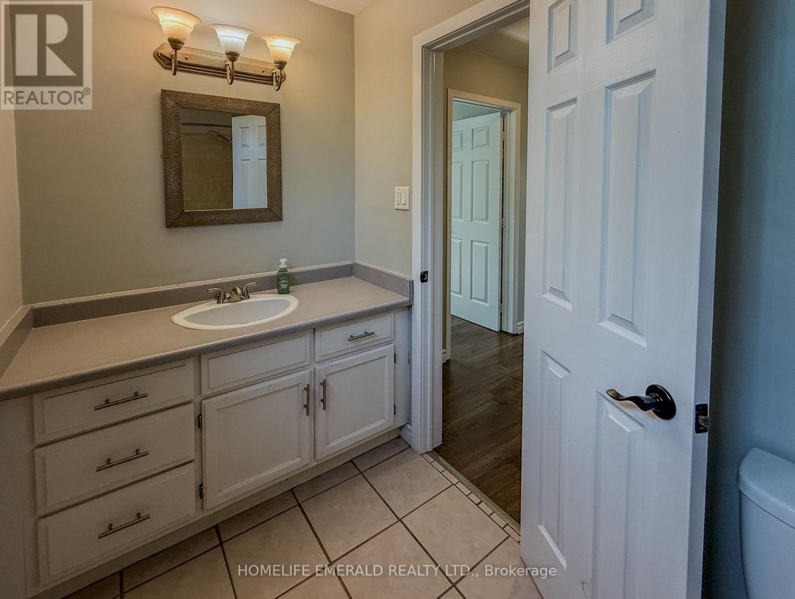 131 Cundles Road E, Barrie, ON