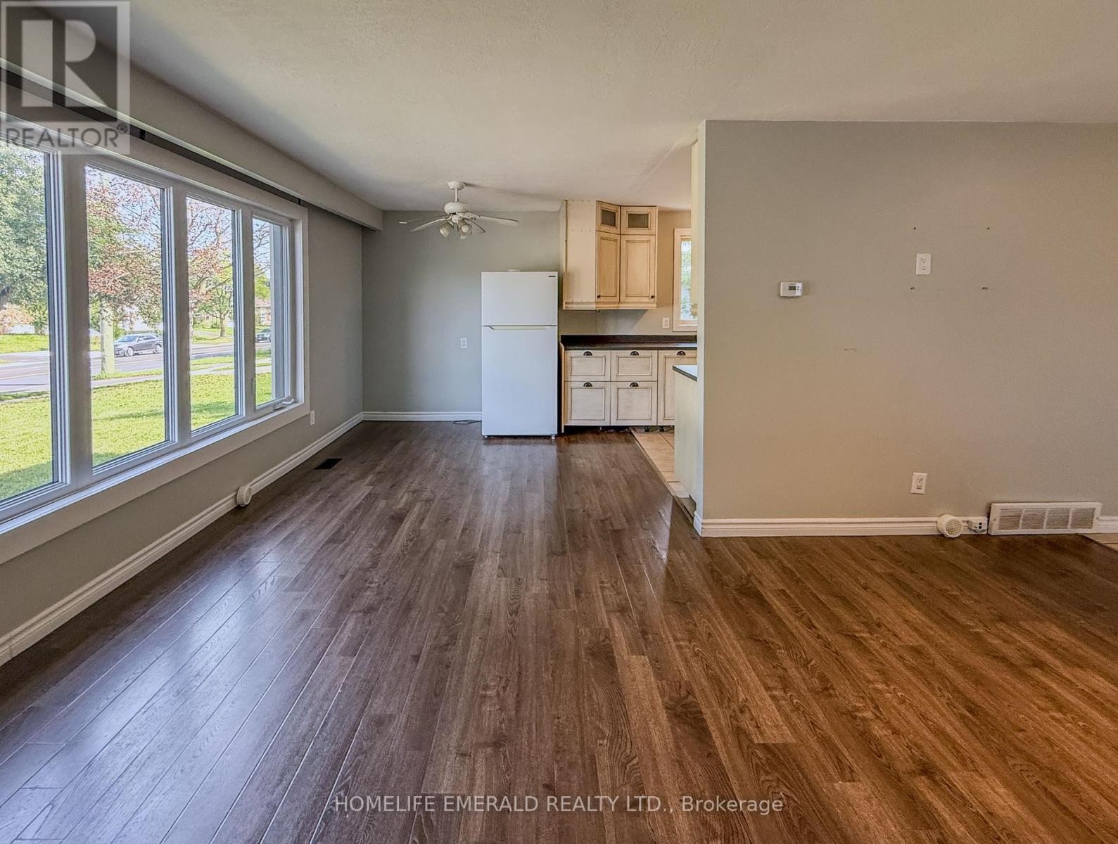 131 Cundles Road E, Barrie, ON