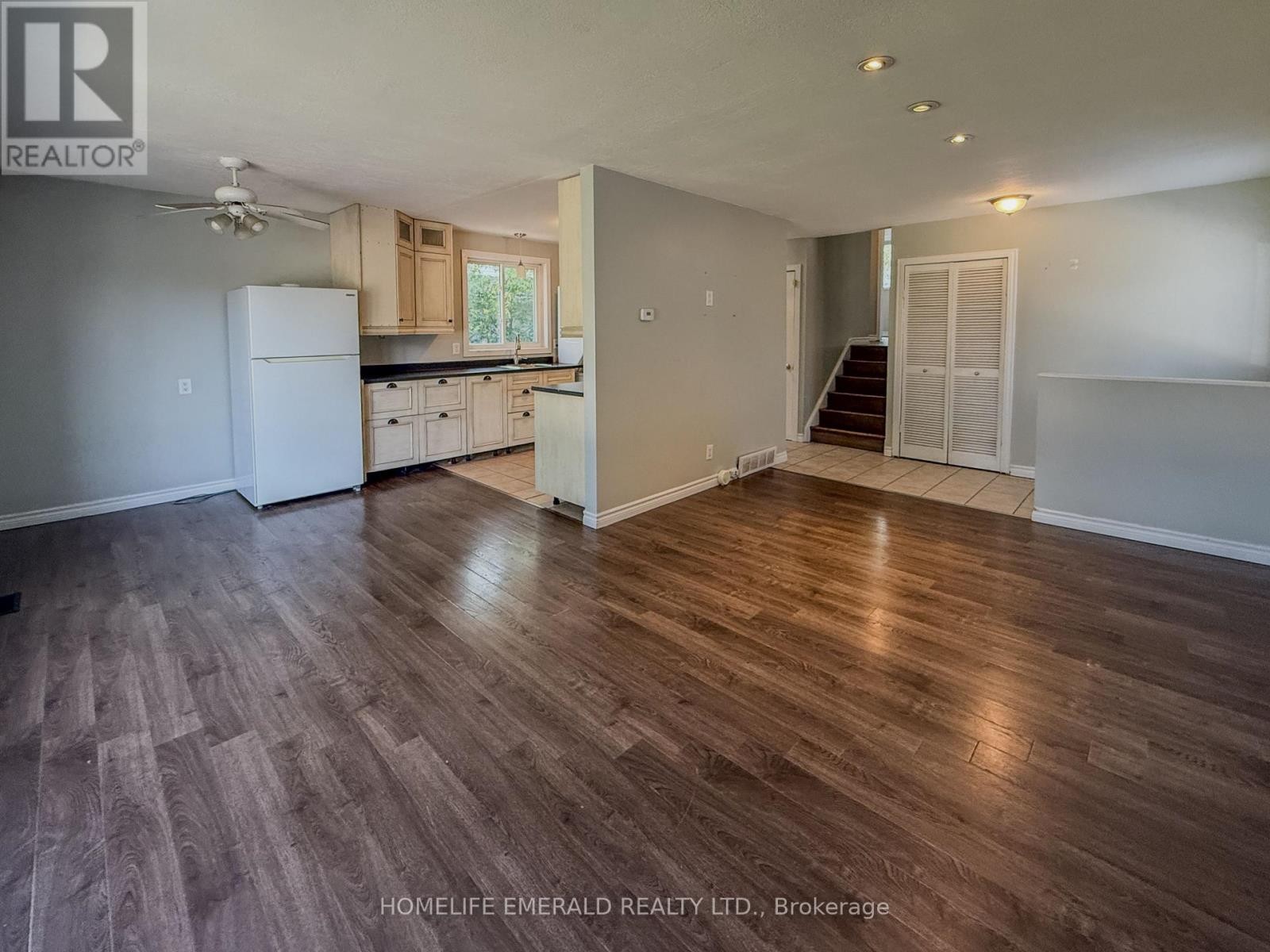 131 Cundles Road E, Barrie, ON
