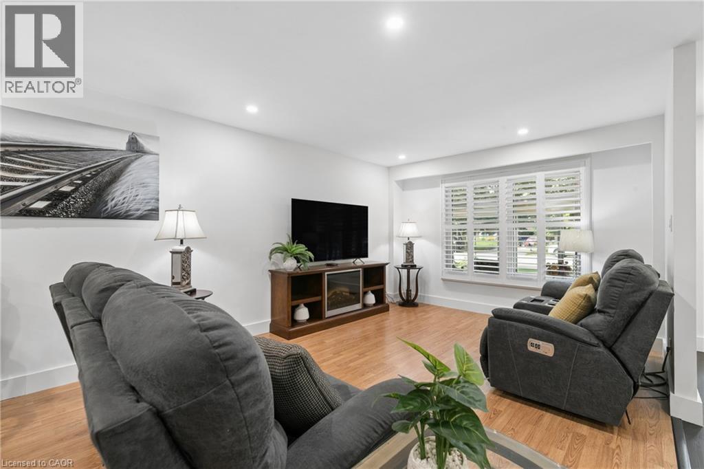 184 Westheights Drive, Kitchener, ON
