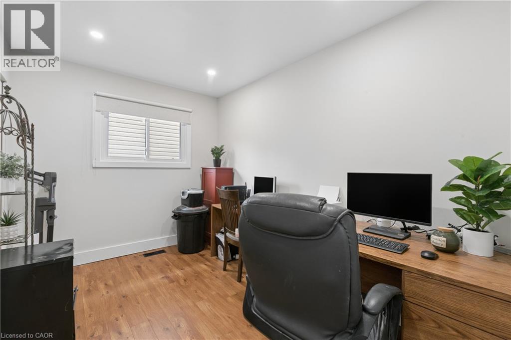 184 Westheights Drive, Kitchener, ON