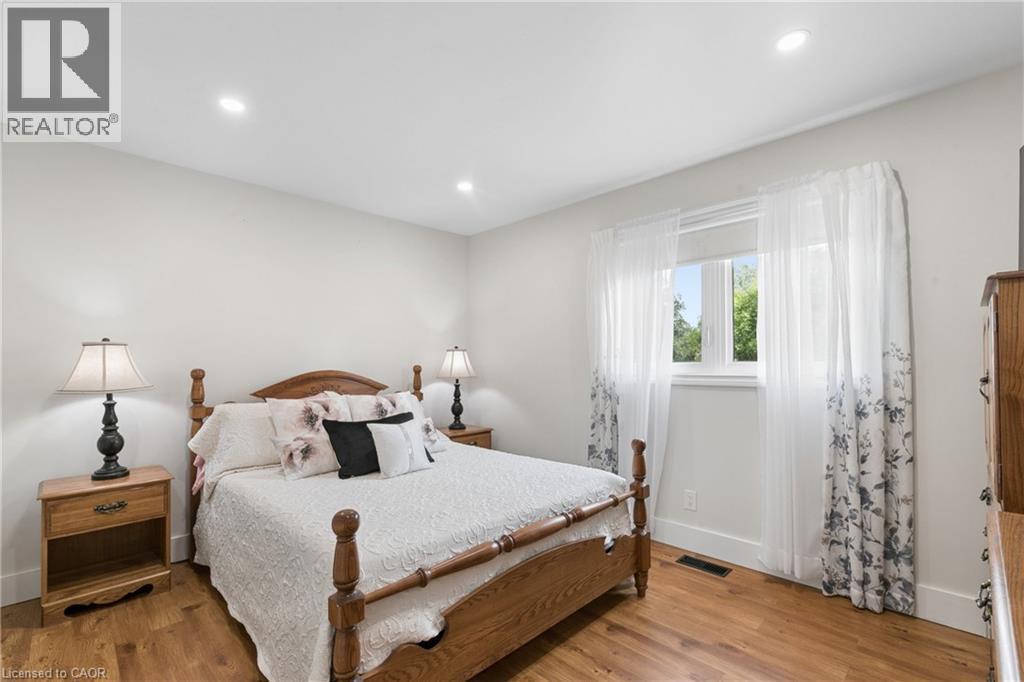 184 Westheights Drive, Kitchener, ON