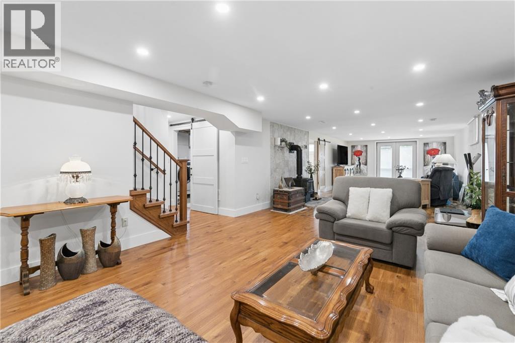 184 Westheights Drive, Kitchener, ON