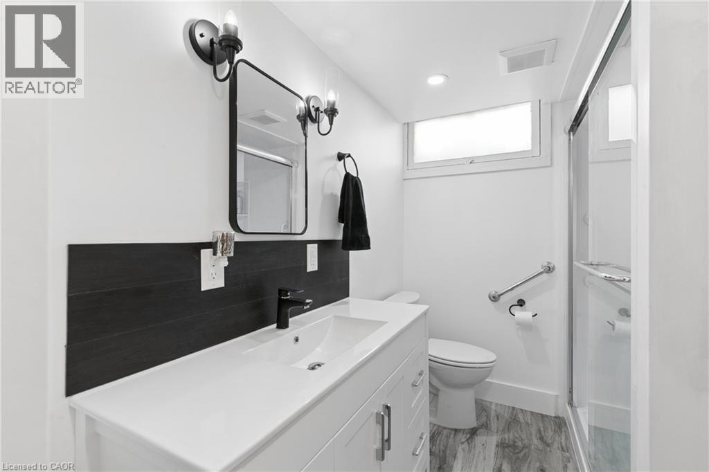 184 Westheights Drive, Kitchener, ON