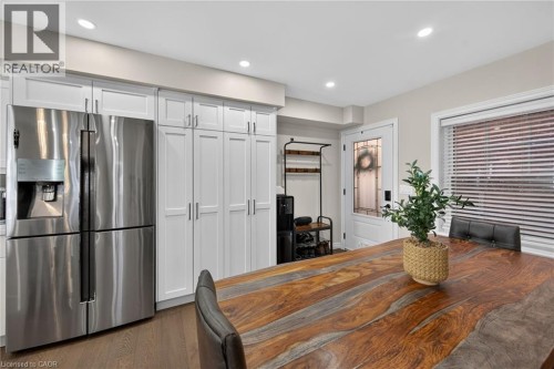 109 Ray Street, Hamilton, ON 