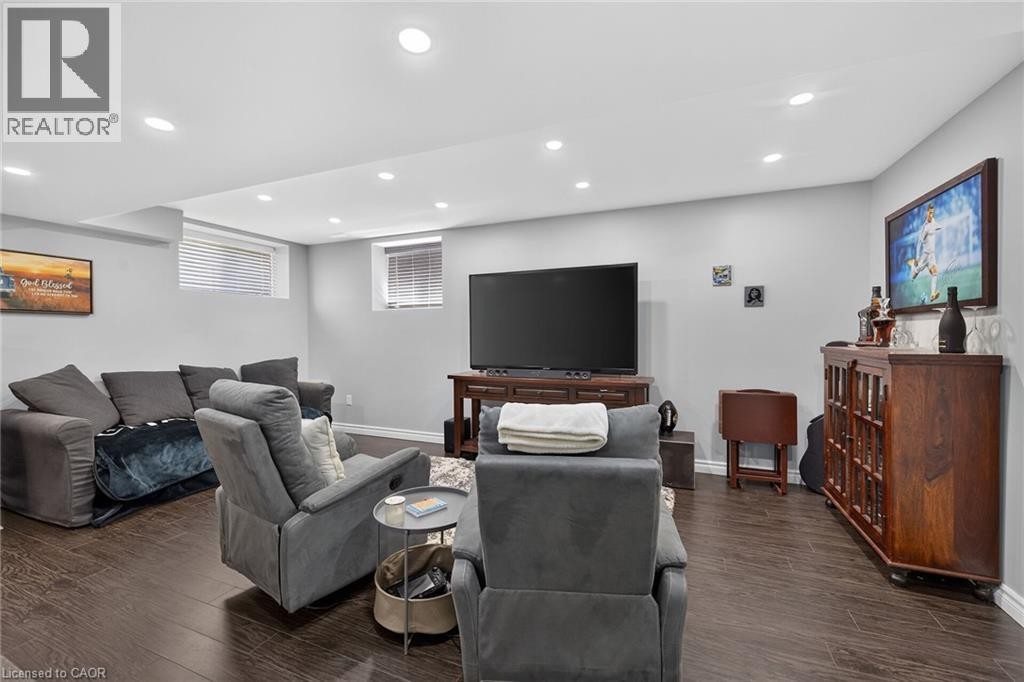 109 Ray Street, Hamilton, ON