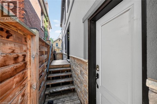 109 Ray Street, Hamilton, ON 