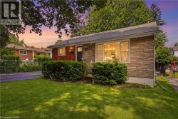 312 UPPER PARADISE Road  Hamilton, ON L9C 5C4