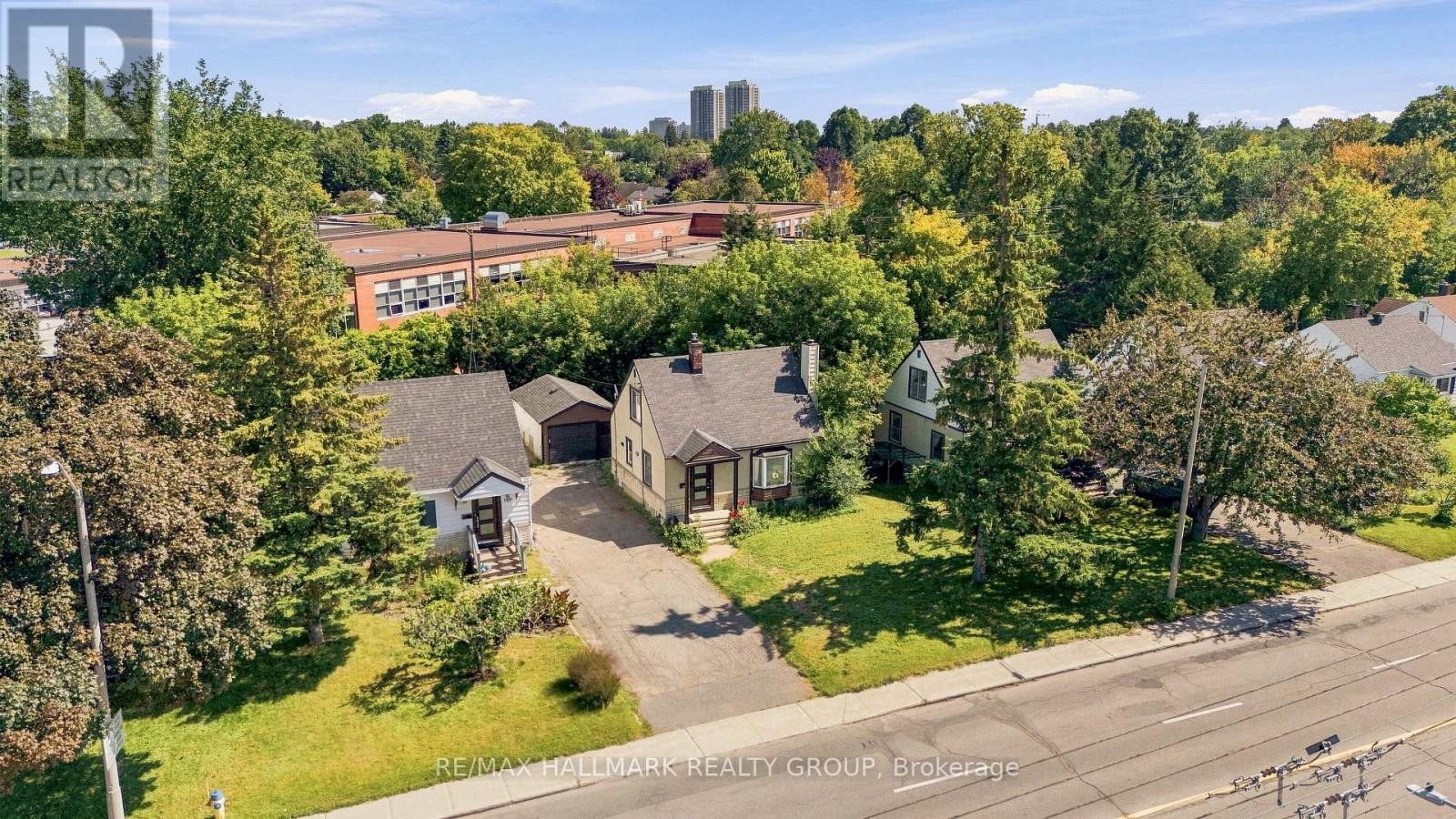929 Merivale Road, Ottawa, ON