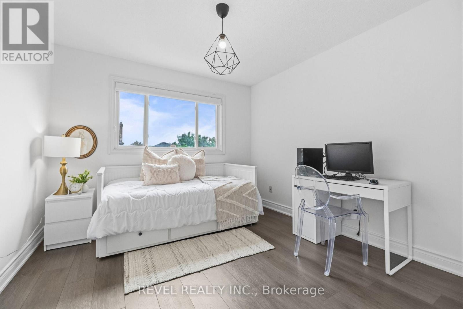 6624 Mockingbird Lane, Mississauga, ON