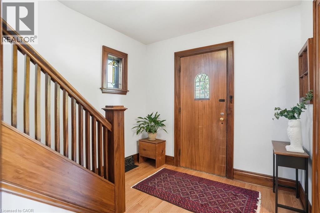 97 Cline Avenue N, Hamilton, ON