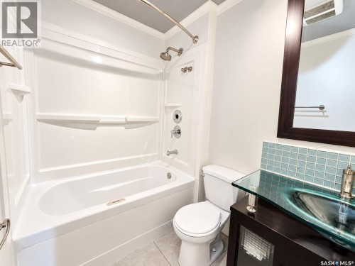 1536 1St Avenue, Saskatoon, SK 