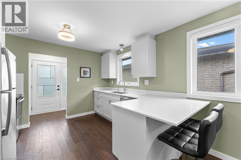 142 Marcella Crescent, Hamilton, ON