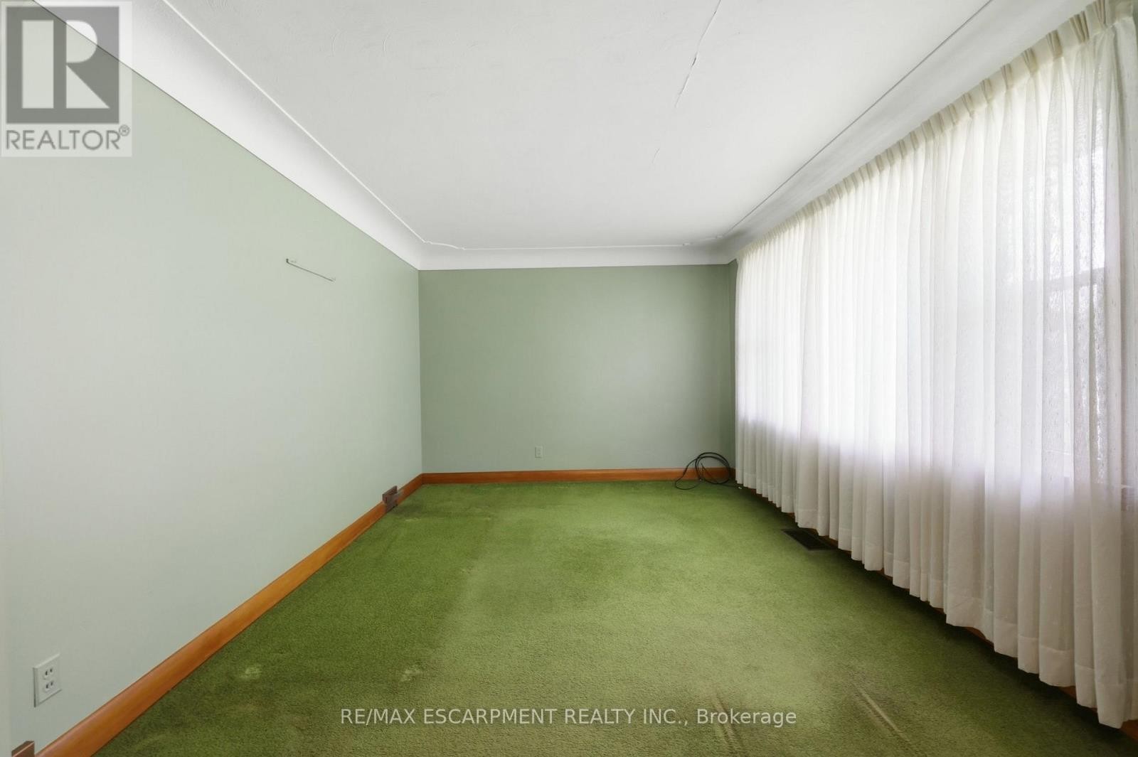522 Enfield Road, Burlington, ON