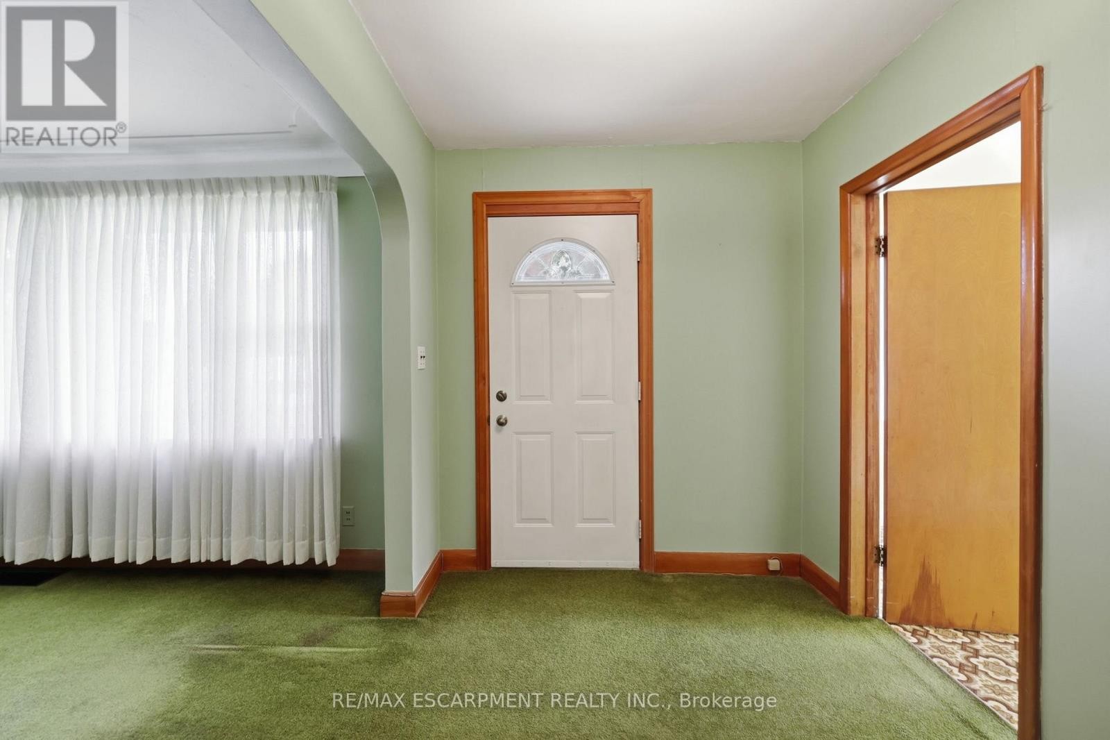 522 Enfield Road, Burlington, ON