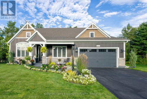 38 DYER CRESCENT  Bracebridge (Macaulay), ON P1L 0N4