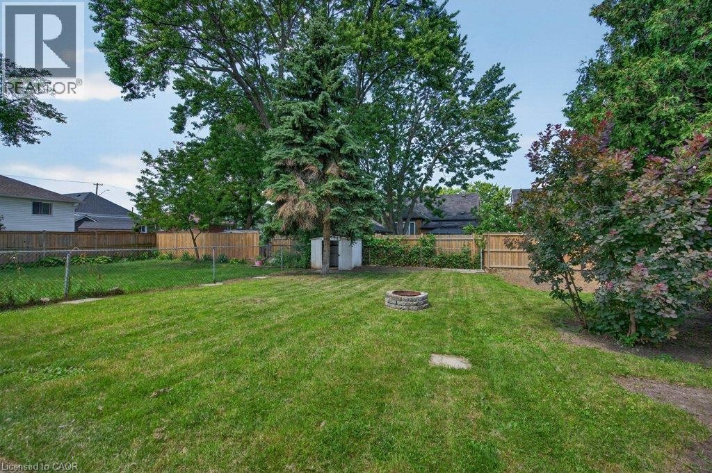 220 East 13Th Street, Hamilton, ON