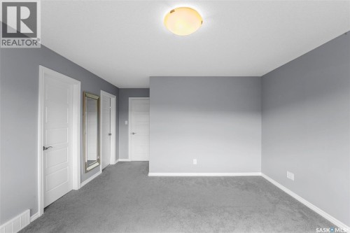 217 4002 Sandhill Crescent, Regina, SK 