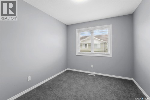 217 4002 Sandhill Crescent, Regina, SK 