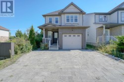 612 WINTERBERRY AVENUE Waterloo, ON N2V 2W4