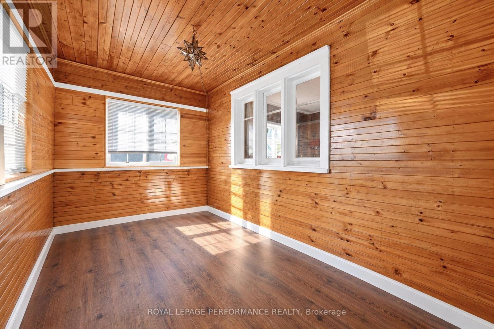 98 Boyce Avenue, Ottawa, ON