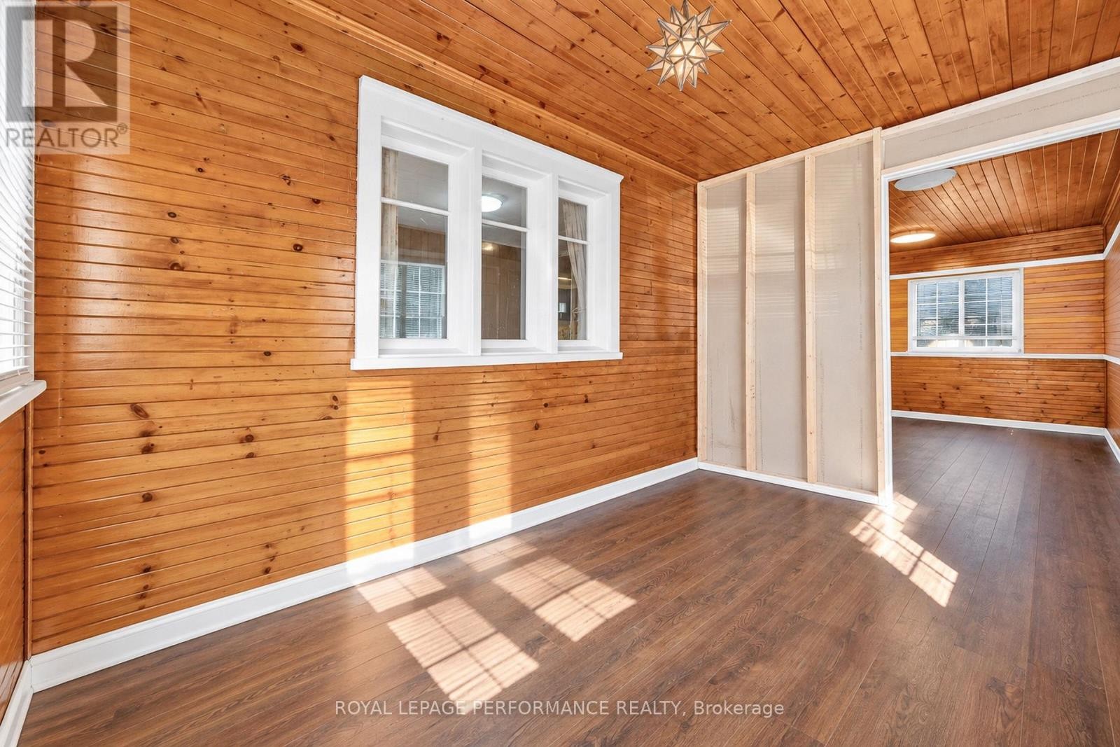 98 Boyce Avenue, Ottawa, ON