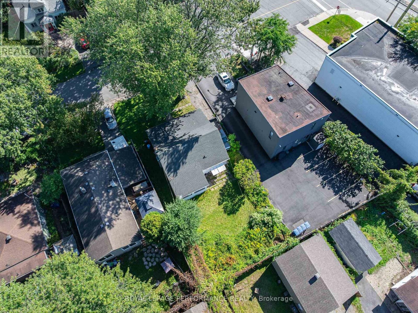 98 Boyce Avenue, Ottawa, ON