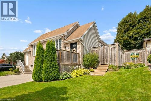 27 Nickolas Crescent, Cambridge, ON 