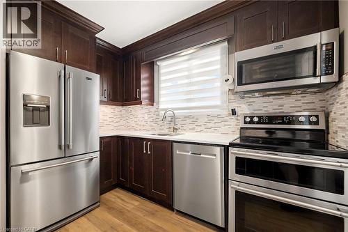 27 Nickolas Crescent, Cambridge, ON 