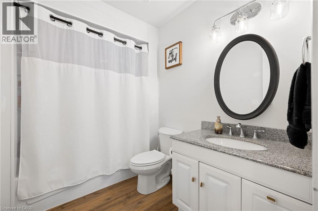 27 Nickolas Crescent, Cambridge, ON